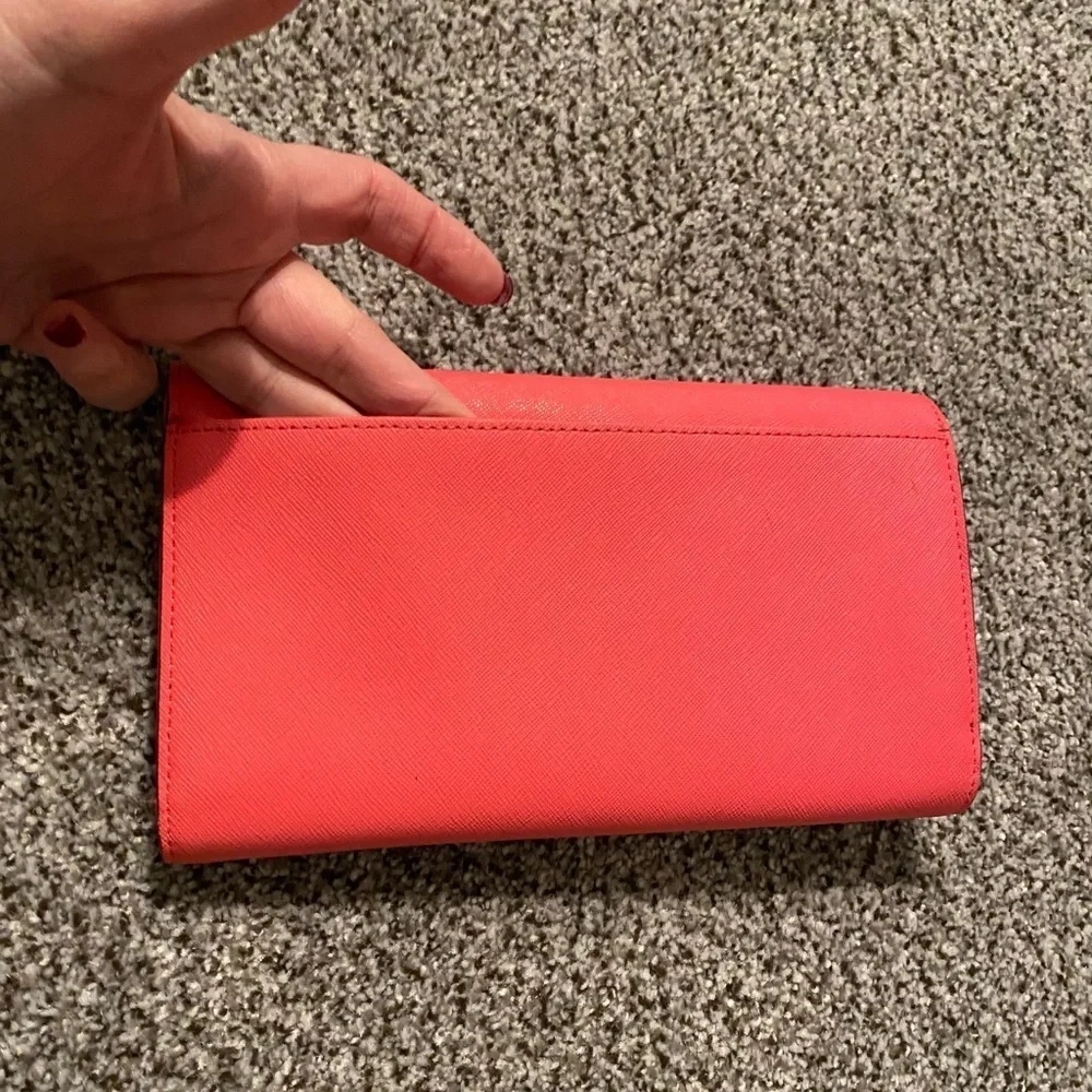 KATE SPADE Hot Pink Saffiano Oversized Clutch Wallet R $198